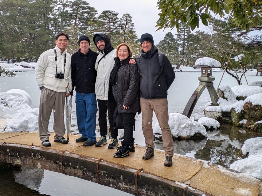 Kanazawa: Half-Day Private Guided Tour - Samurai District, mud walls that make the era feel real