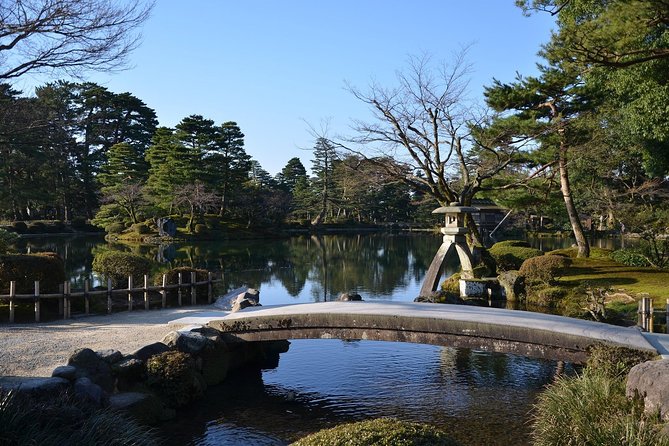 Kanazawa Private Tour with a Local - Highlights & Hidden Gems - Higashi Chaya geisha quarter: culture you approach with respect