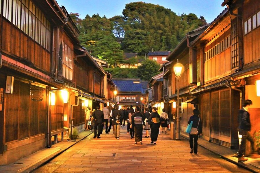 Kanazawa: Private Tour with Local Guide - Key takeaways before you book