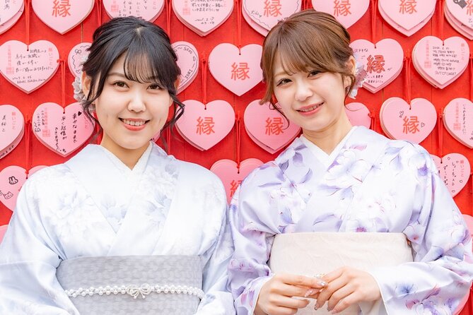 Kimono Rental and Tea Ceremony Experience in Inuyama - Walking Inuyama castle town in kimono, with the right kind of pace