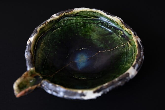 Kintsugi Workshop Class in Shibuya, Tokyo with mon cadeau - Taking Home Your Repaired Piece, and What It Means as a Souvenir