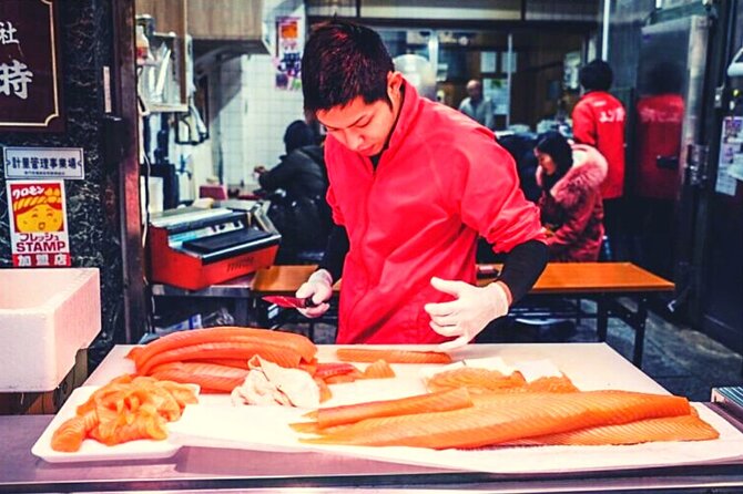 Kuromon Market Tour: All inclusive 6~8 Dishes & 3~4 samplings - Key things that make this Kuromon Market tour work