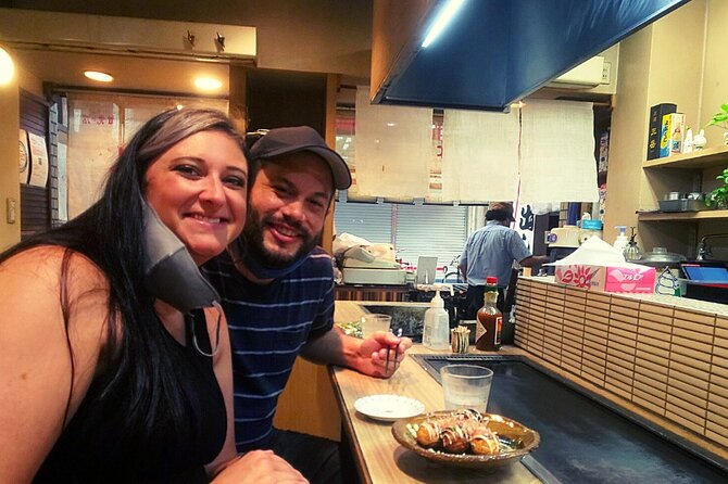 Kuromon Market Tour: All inclusive 6~8 Dishes & 3~4 samplings - What you might taste at Kuromon Market, from okonomiyaki to sea urchin