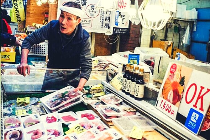 Kuromon Market Tour: All inclusive 6~8 Dishes & 3~4 samplings - Small group pace: great for couples, families, and teen-proof eating