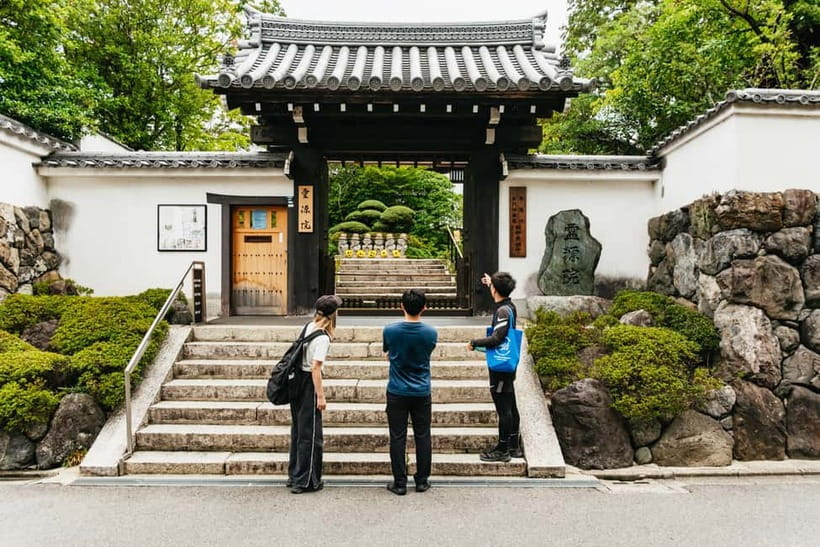 Kyoto: 3-Hour Fushimi Inari Shrine Hidden Hiking Tour - Summit Altars and Shrine Corners: Torii Views With Context