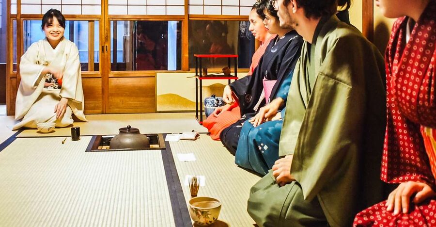 Kyoto: 45-Minute Tea Ceremony Lesson Experience - The 45 Minutes on Tatami, What Happens Step by Step