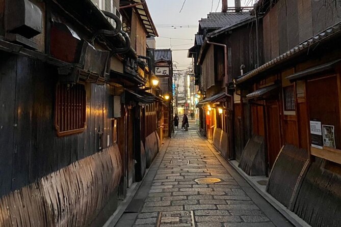 Kyoto 6h Private Tour Fushimi Inari, Kiyomizu, Gion & Hidden Gems - A half-day plan that actually works in Kyoto
