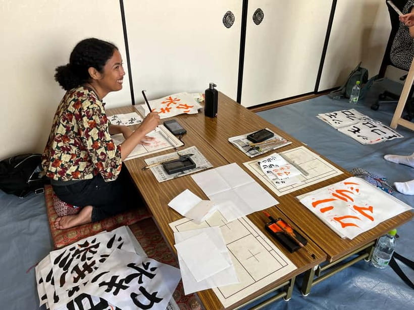 Kyoto: Calligraphy class at Buddhist temple in city center - Who Should Book This Kyoto Calligraphy Class?