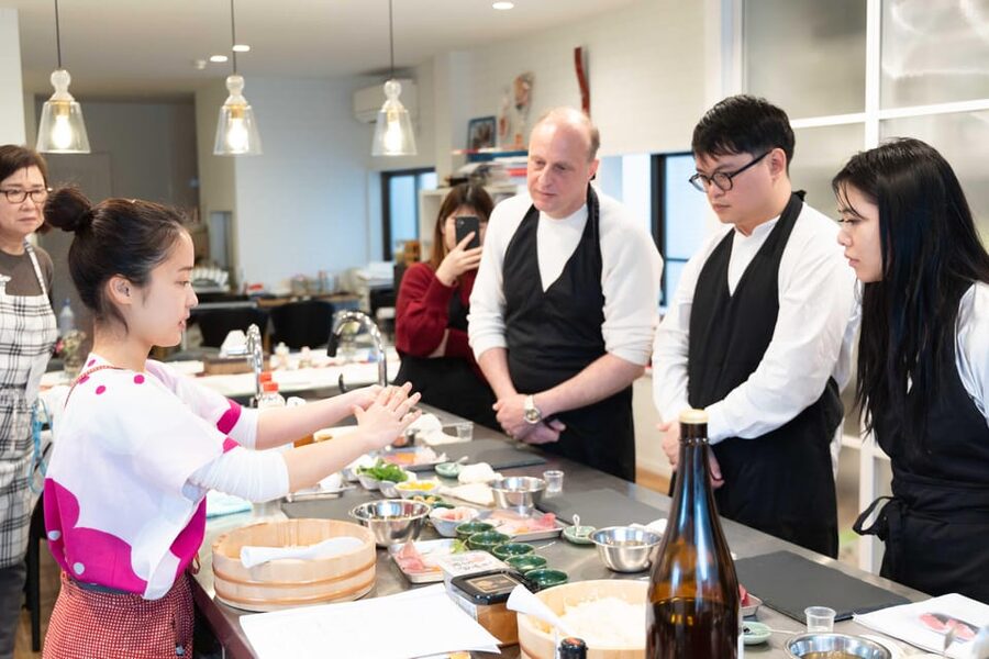 Kyoto: Enjoy Sushi & Market Tour! Best for Family & Couple! - Price and value: is $77 per person worth 2 hours?