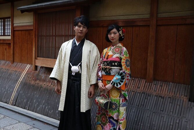 Kyoto:Family-Friendly Kimono & Yukata Experience at WARGO - What Happens at the Shop, From Mobile Ticket to a Full Dressing Session