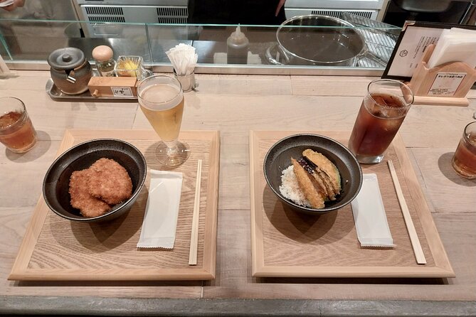 Kyoto Food Tour of 10 Tastings with Wagyu, Mochi & More Surprises - Nishiki Market: Your Best Chance to Go Beyond the Obvious Souvenirs