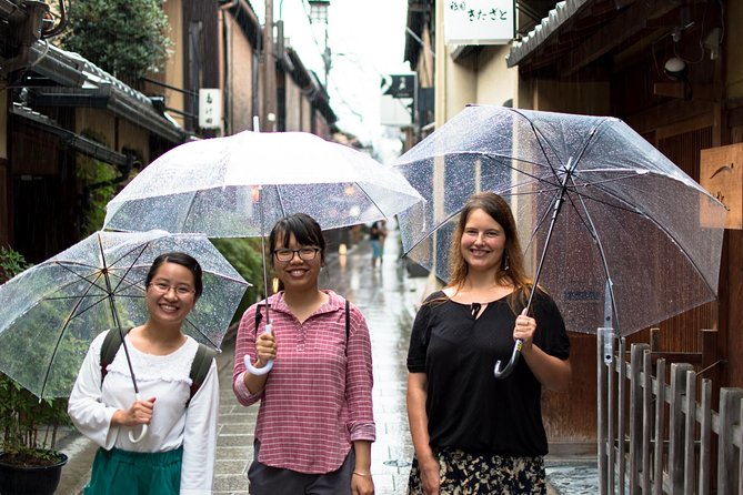 Kyoto Foodie Night Tour - A 5:00 pm Kyoto night that turns dinner into a mini-food mission