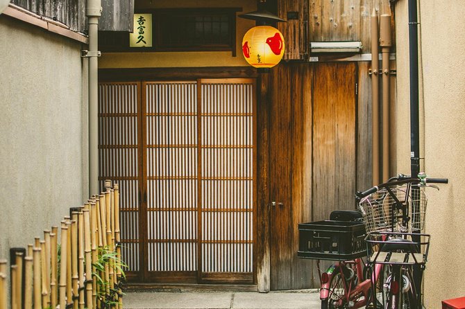 Kyoto Gion Cultural Walk & Geisha Show with Dining Options - The 45-Minute Maiko Meeting and Dance Show: The Main Course