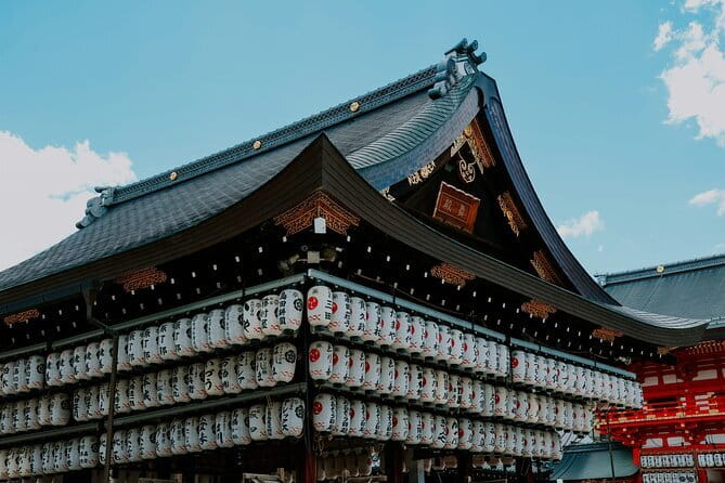 Kyoto Gion Early Morning Walking Tour - Kiyomizudera in the morning: views, walking, and managing the crowds