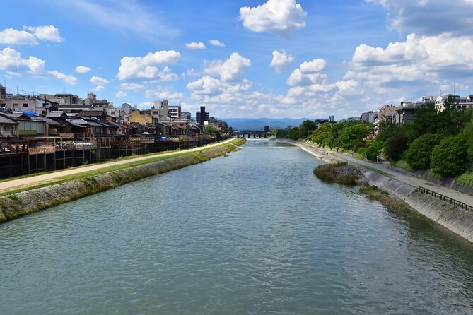 Kyoto Gion Historical Walking Tour - Kiyomizu-dera as the finish, what to expect when admission is separate