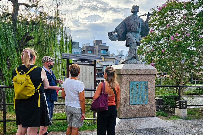 Kyoto Gion Night Walk & Geisha District Guided Tour - Walking Pacing, Breaks, and Comfort Tips That Matter
