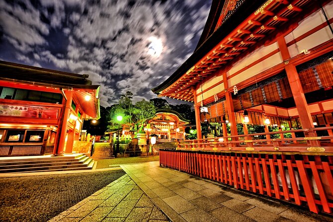 Kyoto: Gion Night Walking Tour with Geisha Insight - Stop 1: Hanamikoji Street, Shirakawa Canal, and Tatsumi Daimyojin Shrine