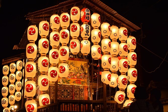 Kyoto: Gion Night Walking Tour with Geisha Insight - Geisha and maiko insight: what you can actually learn
