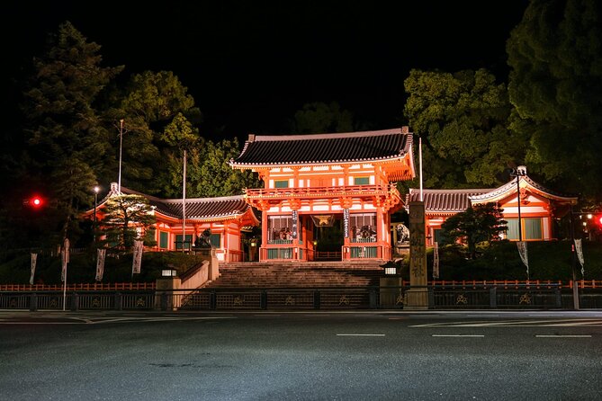 Kyoto: Gion Night Walking Tour with Geisha Insight - Who this tour suits best, and who should skip it