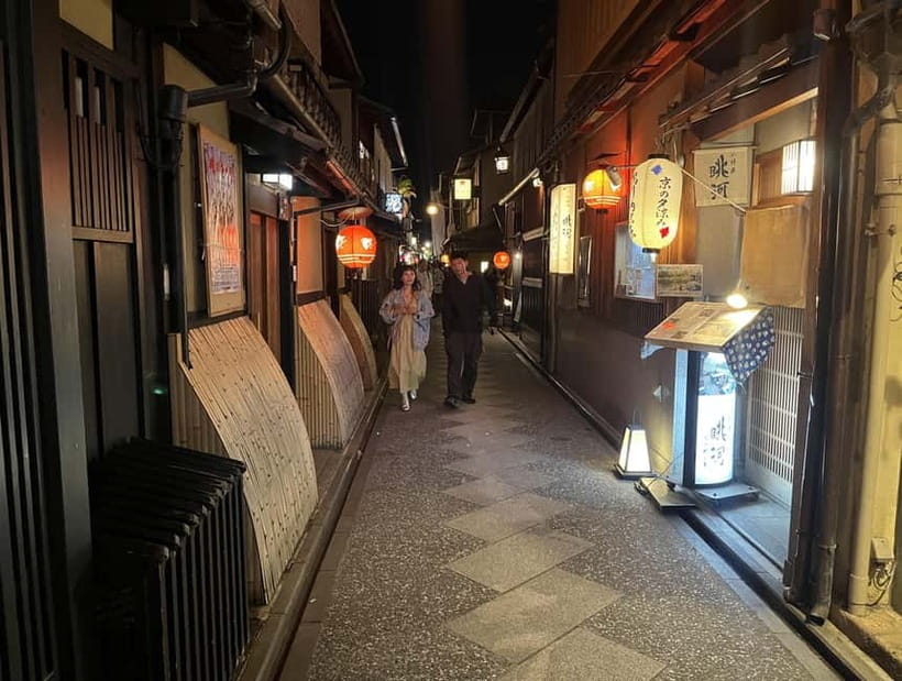Kyoto: Gion Walking Tour - What you learn about maiko and geiko life, without the tourist fog