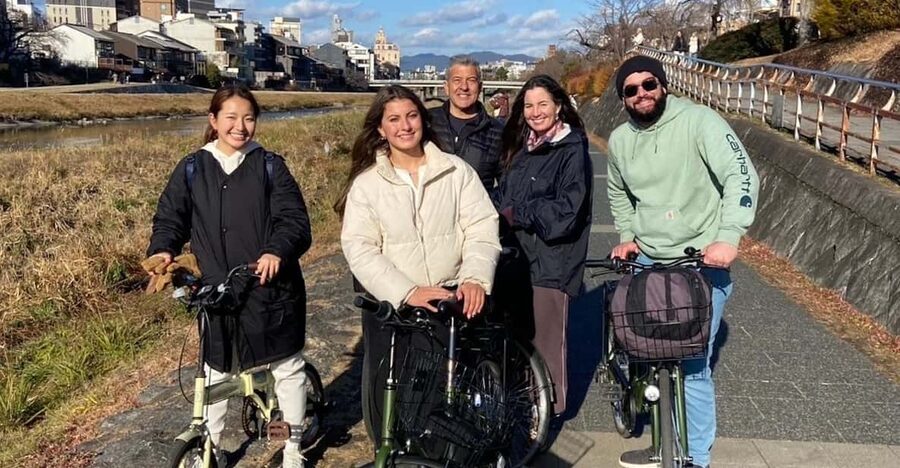 Kyoto: Hidden Gems E-Bike Tour with Local Japanese Guide - Why this Kyoto e-bike route feels different from a typical tour