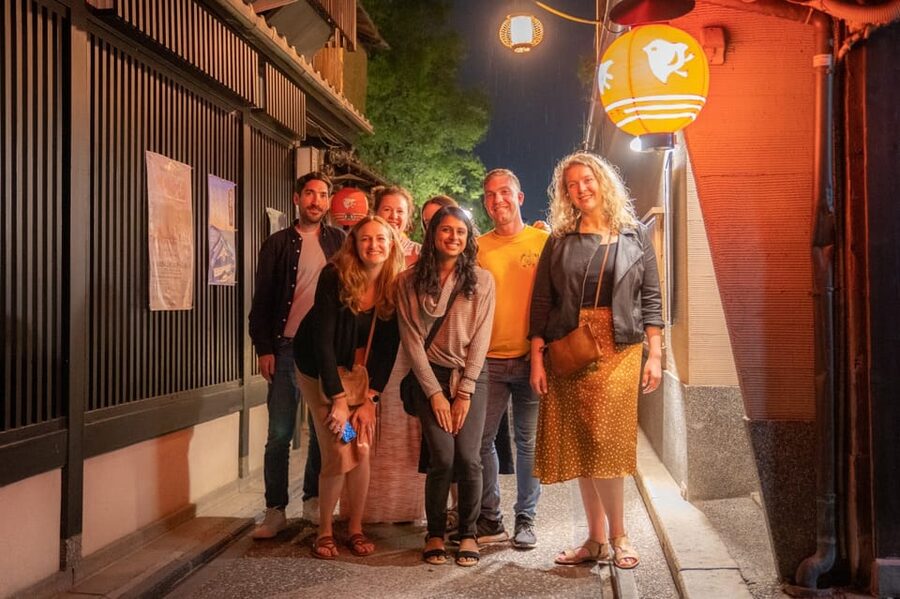 Kyoto: Izakaya Bars Guided Walking Tour - Meeting at the Disney Store near Shijo-Kawaramachi (and why that helps)