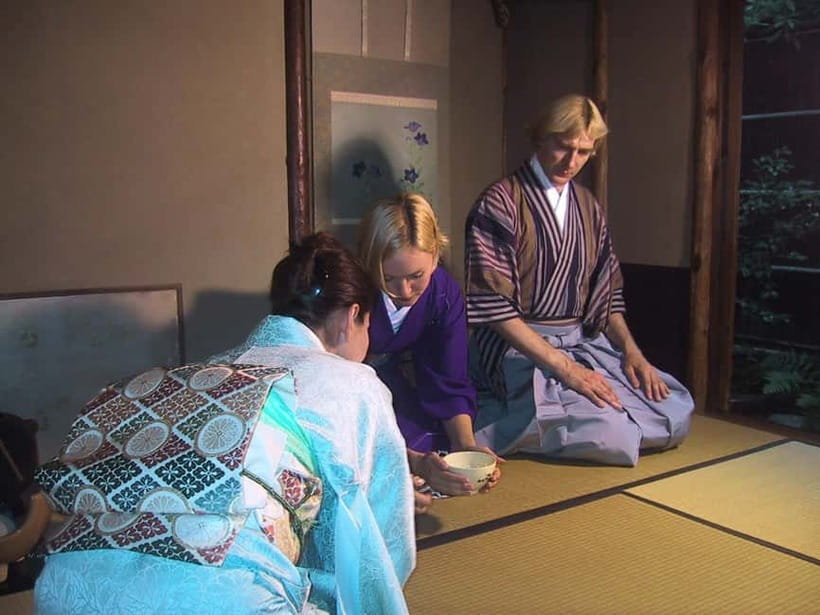 Kyoto: Kimono and Tea Ceremony Experience at Cultural Asset - The House Tour and Gardens: Real Kyoto Photo Backdrops