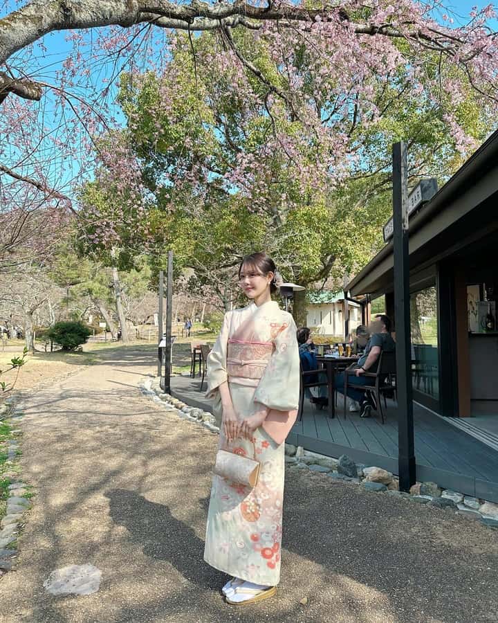Kyoto: Kimono Rental Traditional Experience at Wargo in Gion - Who this kimono rental suits best, and who should rethink it