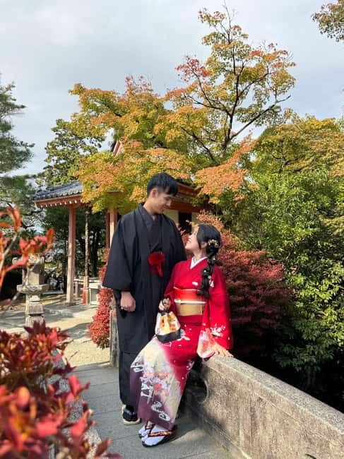 Kyoto: Kimono Rental with Hairstyling and Accessories - Kimono Rental Momo, Right by Kiyomizu-dera Streets