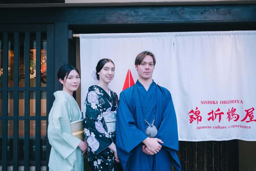 Kyoto: Kimono Tea Ceremony at Orizuruya Gion - Why This Kyoto Kimono Tea Ceremony Feels Different in Gion