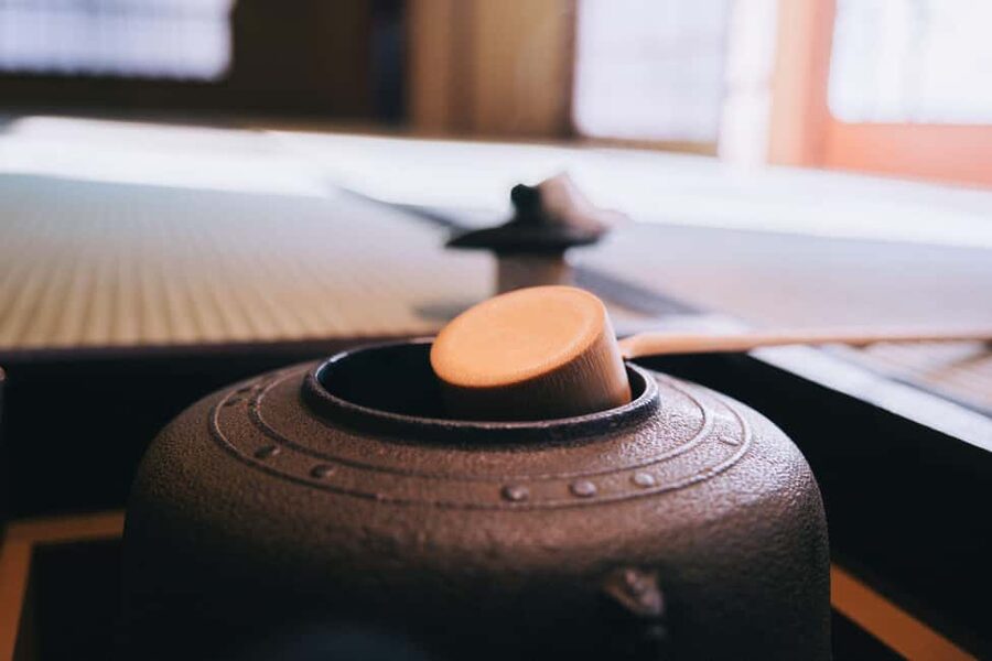 Kyoto: Kimono Tea Ceremony at Orizuruya Gion - Meeting Orizuruya Gion: Getting There Without Stress