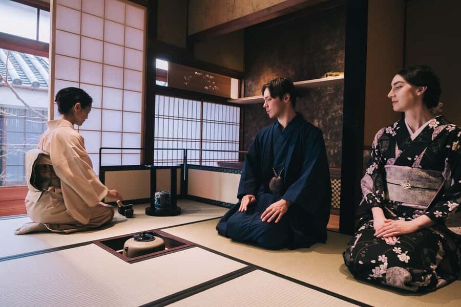 Kyoto: Kimono Tea Ceremony at Orizuruya Gion - Calligraphy Option: When You Want a Second Skill to Take Home