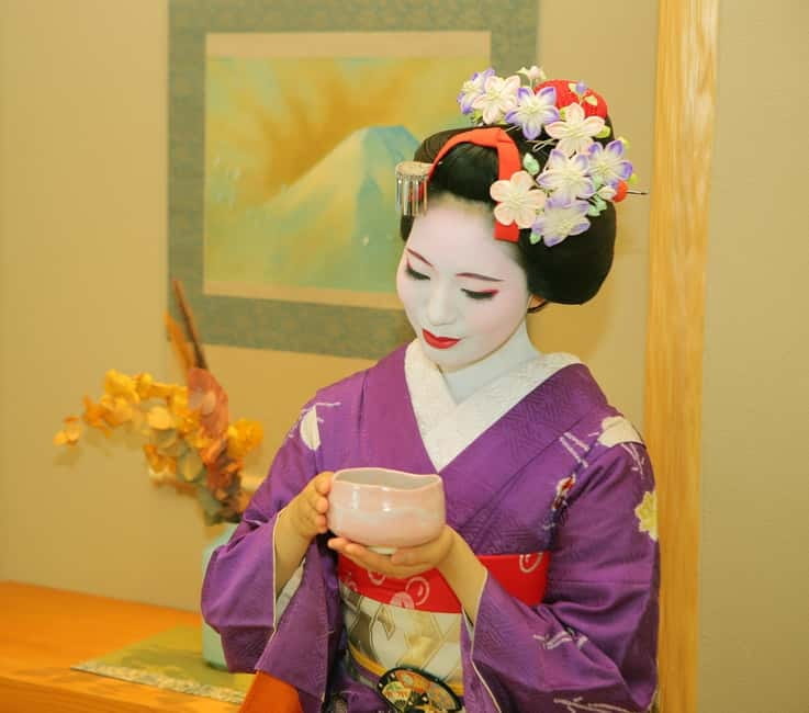 Kyoto: Maiko, Samurai, or Kimono Rental and Tea Ceremony - Dressing at Studio Shiki: What You Get and What You Might Pay Extra
