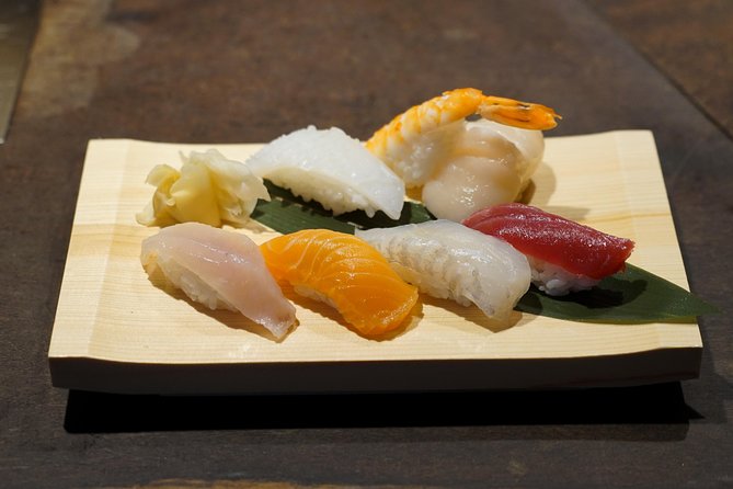 Kyoto Night Foodie Tour in Gion (9+ dishes + 6 Sake tastings) - Guides You May Get, and Why That Matters for the Experience