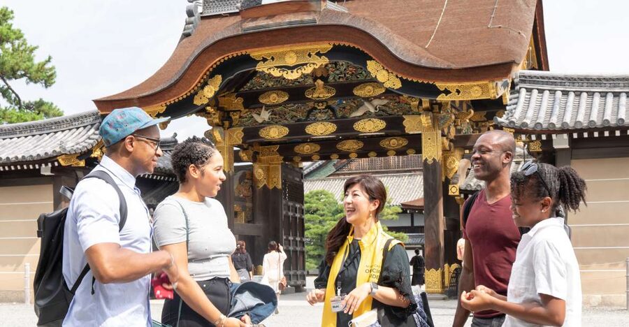 Kyoto: Nijo-jo Castle and Ninomaru Palace Guided Tour - Key highlights you should know before you go