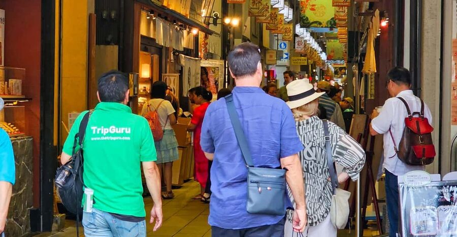Kyoto: Nishiki Market and Depachika Food Tour with a Local - Nishiki Market: The Aisles Where Kyoto Food Culture Gets Practical