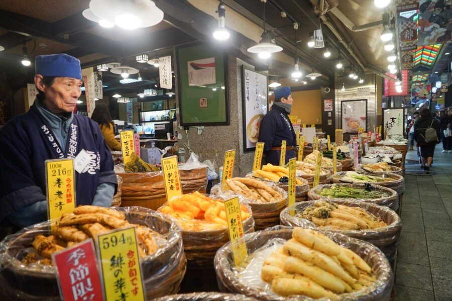 Kyoto: Nishiki Market Brunch Walking Tour-7 Tastings+Brunch - Should You Book This Nishiki Market Brunch Walking Tour?