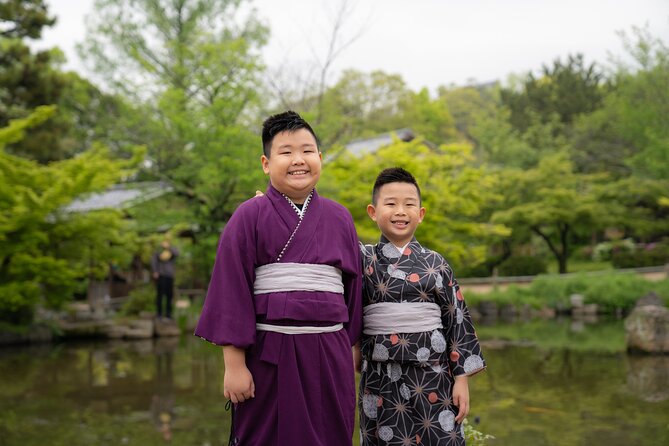 Kyoto Portrait Tour with Kimono - Stop 3: Chion-in Temple and the Sanmon Gate Scale