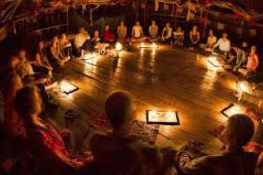 Kyoto Private Car Tour with Japanese Navigator (+Nara) T5 - Temple Options You Can Ask For: Sutra Copying and Garden Meditation
