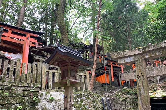 Kyoto private tour (Shore excursion available from Osaka or Kobe port) - Stop 5: Fushimi Inari-taisha Shrine and the Torii Tunnel Finish