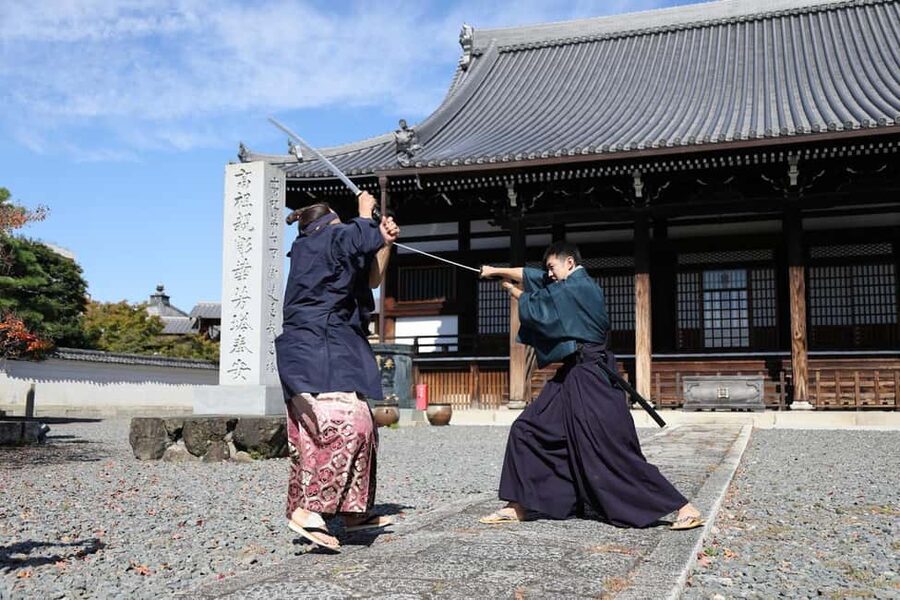 Kyoto: Samurai Sword & Kimono Action Filming Experience - Filming your own action scene, with your camera