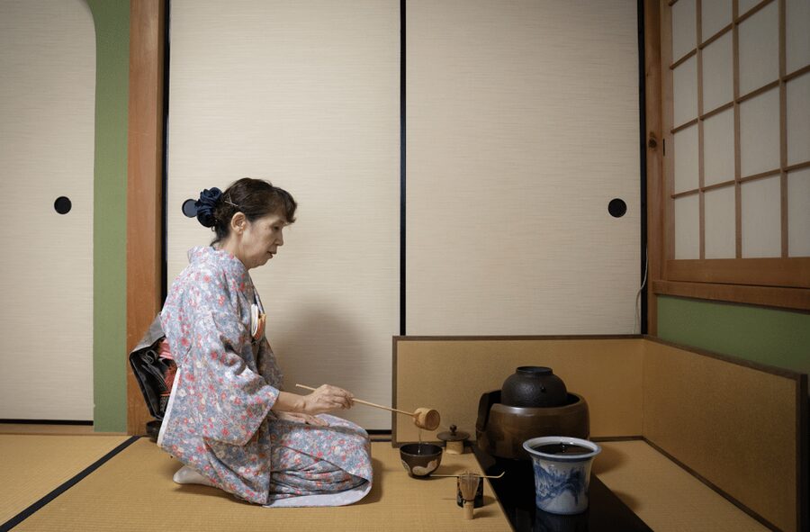 Kyoto: Tea Ceremony Experience in a Small Tea Room - A Matcha Class Next to the Kamogawa Delta