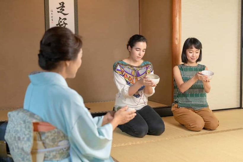 Kyoto: Tea Ceremony in 100-year-old Kyo-Machiya Townhouse - Inside the ceremony, what you’ll do step by step