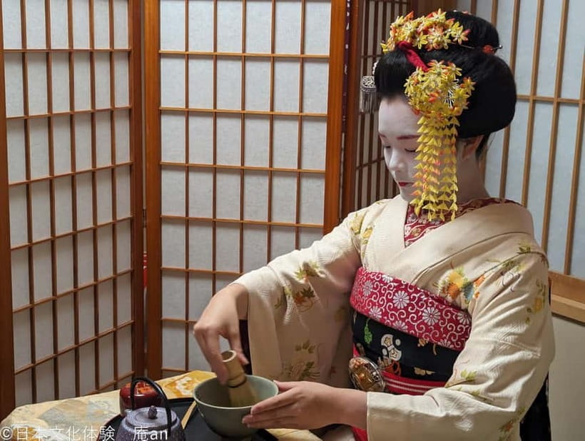 Kyoto: Tea Ceremony with Maiko - What actually happens in the room, minute by minute