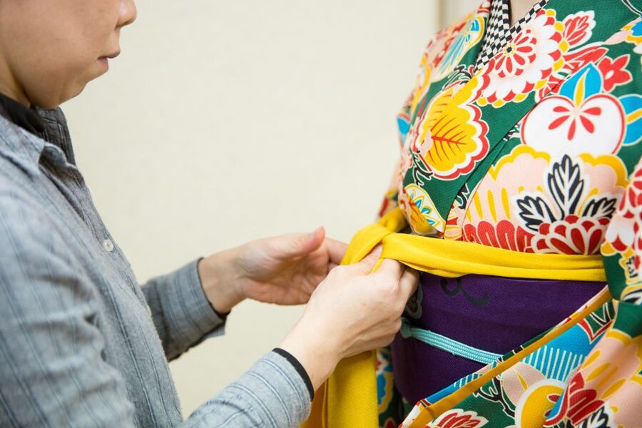 Kyoto: Traditional Kimono Rental - Hairstyling and Makeup Add-ons: Pick a Look, Know the Limits
