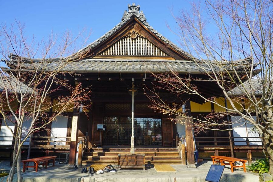 Kyoto: Zen Meditation and Garden Tour at a Temple with Lunch - Group Size, Timing, and Temple Etiquette That Actually Affect Your Day