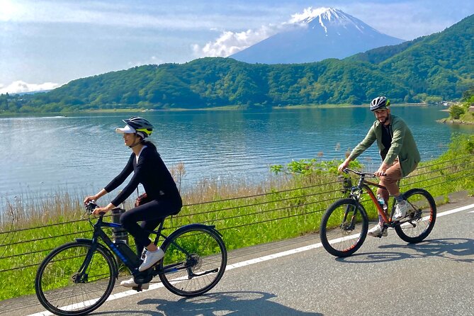 Lake Kawaguchi Explorer: E-Bike Guided Tour - Pedal-assist e-bikes make Fuji views feel effortless