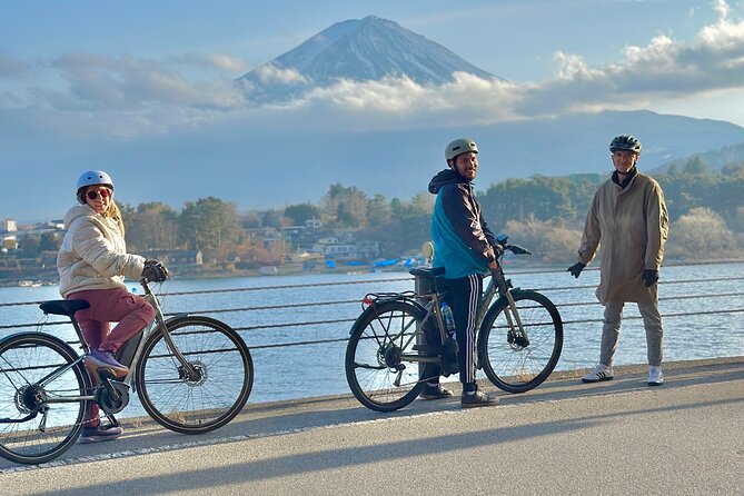 Lake Kawaguchi Explorer: E-Bike Guided Tour - Weather, Mt. Fuji visibility, and planning your expectations