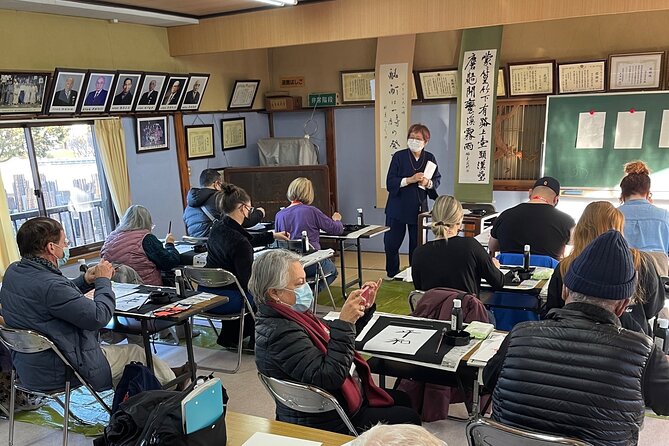 Let's experience calligraphy in YANAKA, Taito-ku, TOKYO !! - Studio details: why the setting feels more authentic than you expect