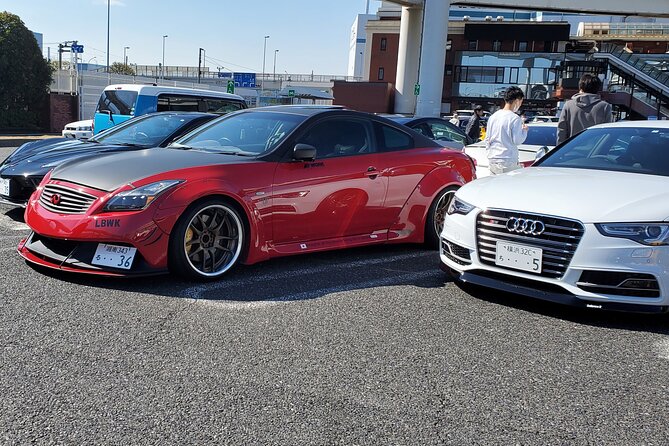 Luxury van Ride to famous car meet up spot Daikoku - Rainbow Bridge at night: the skyline stop that makes the ride feel worth it